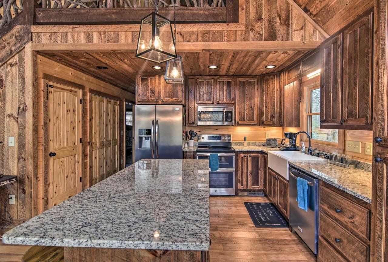 Modern Murphy Cabin With Nottely River Views! Dış mekan fotoğraf